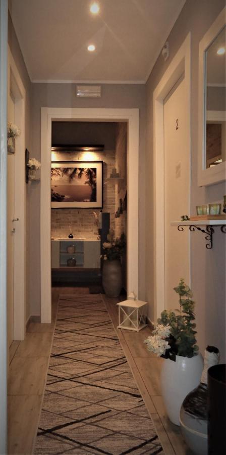Chloe'S Rooms Cagliari Exterior photo