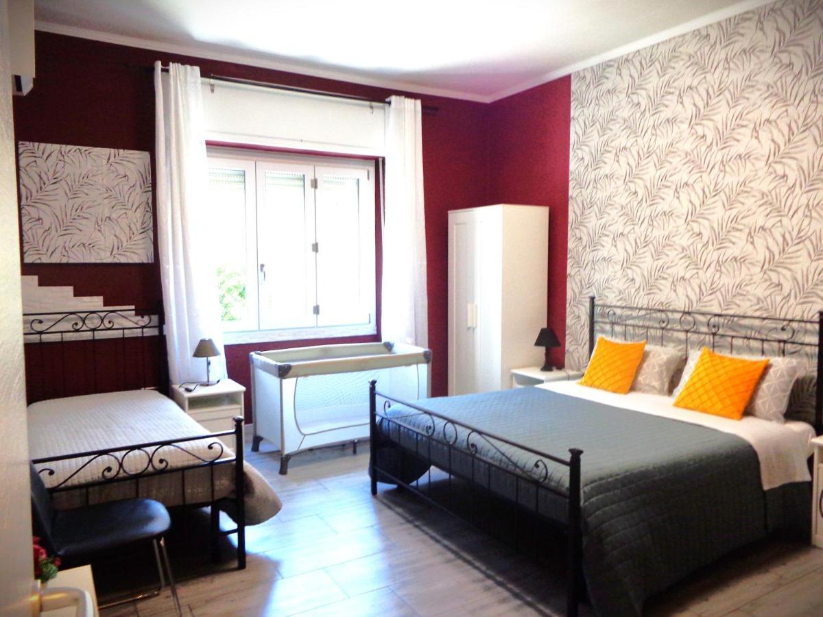 Chloe'S Rooms Cagliari Exterior photo